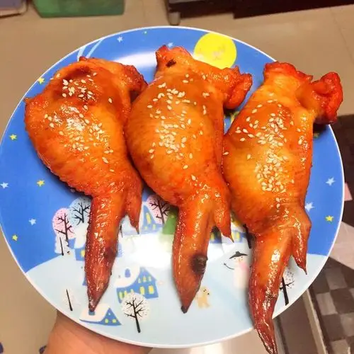 海棠依旧7做的鸡翅包饭