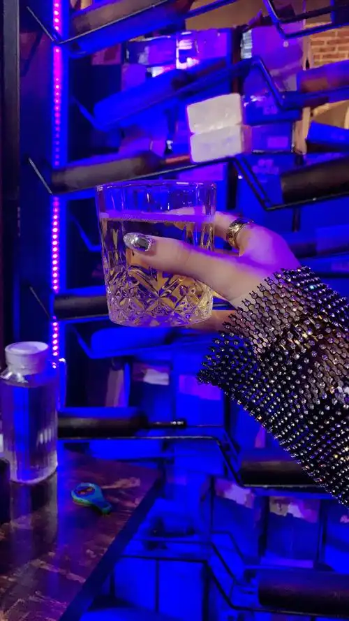 点赞是美德,打赏是鼓励打赏还没有人打赏,快来当第一个打赏的人吧