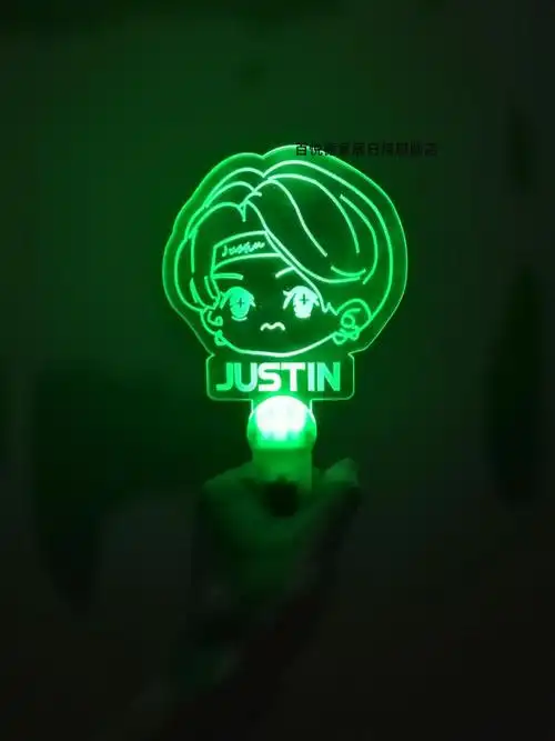 精选好货蔡徐坤应援棒偶像练习生应援棒npc同款手灯蔡徐坤范丞丞