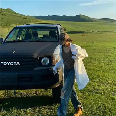 真实自然的绝美大自然女生头像图片