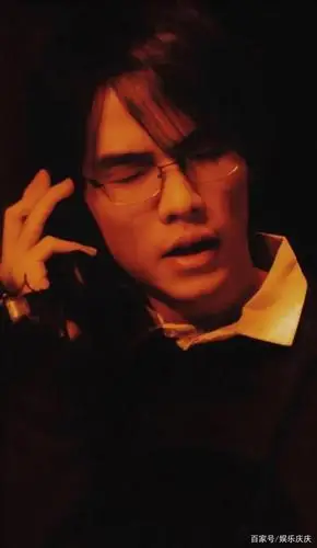 最美不是下雨天,jay chou周杰伦复古头像