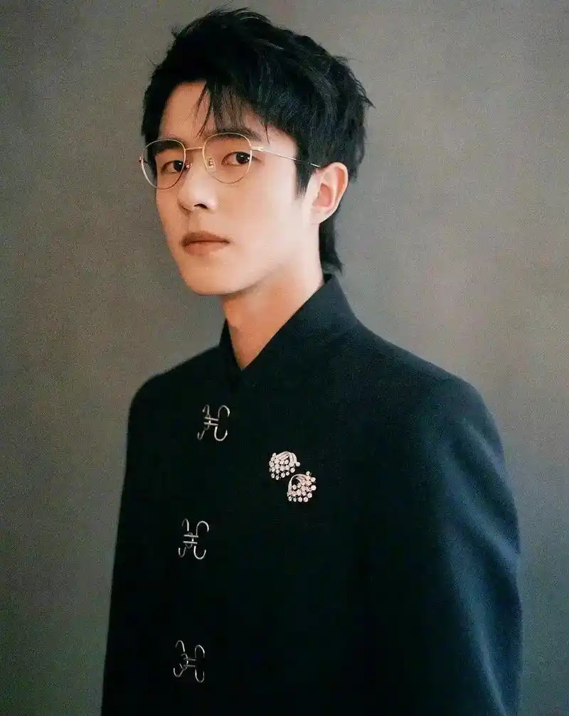 热爱105度的你 #手机壁纸 #刘昊然 - 抖音