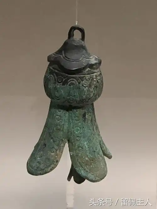 广汉三星堆出土青铜挂饰