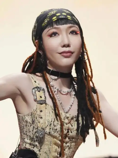 吴莫愁带了我家项链啦