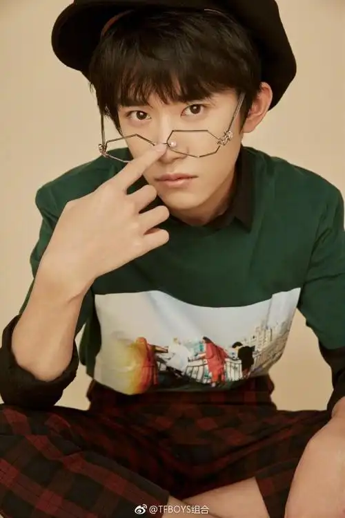 tfboys全体帅照图片   中了tf的毒°,tfboys帅气合照(tfboys女装大