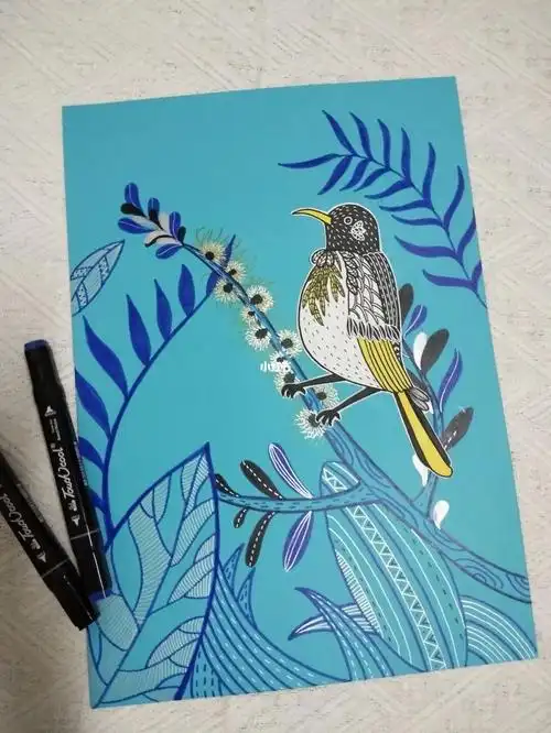 线描画《彩色的小鸟》