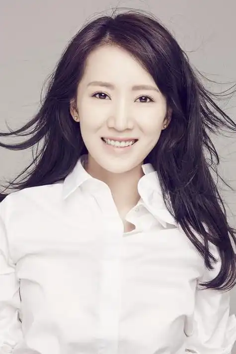 陈道明千金陈格,貌美独立32岁还未嫁,她现状如何呢?