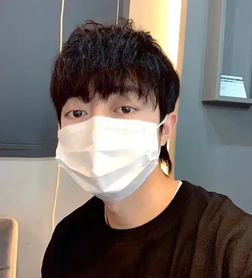 渣男锡纸烫狼尾头