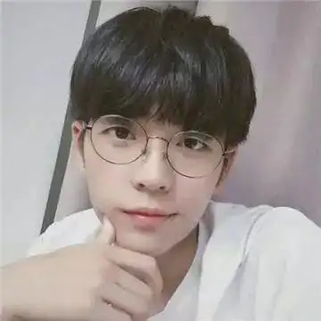 文艺范真人戴眼镜男生头像 超酷帅气文艺男头图片