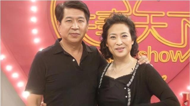 62岁许娣老公首次亮相.颜值样貌不输小鲜肉,难怪能相濡以沫47年