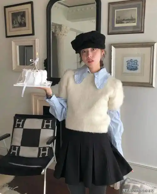 韩式穿搭风向标来袭,花式裙装百搭俏皮,这样穿有韩剧氛围感了