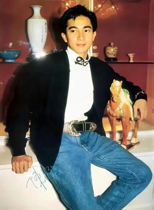 明星怀旧系列图片壁纸～陈百强