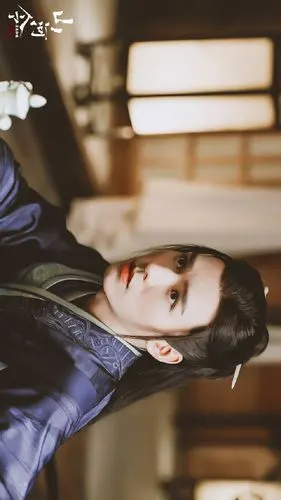 山河令#| 壁纸 | 周子舒温客行"疼不疼…""我说,这么多年,我就遇上了