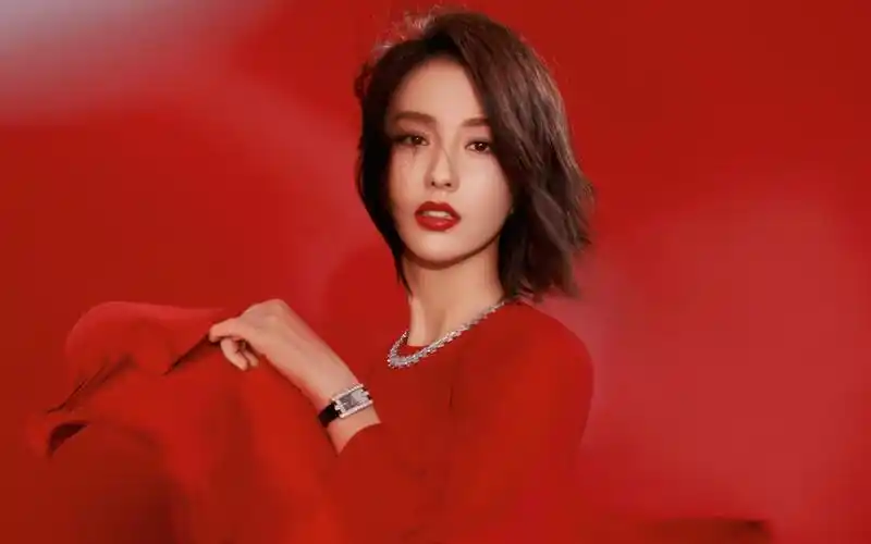 佟丽娅超美性感高清桌面壁纸