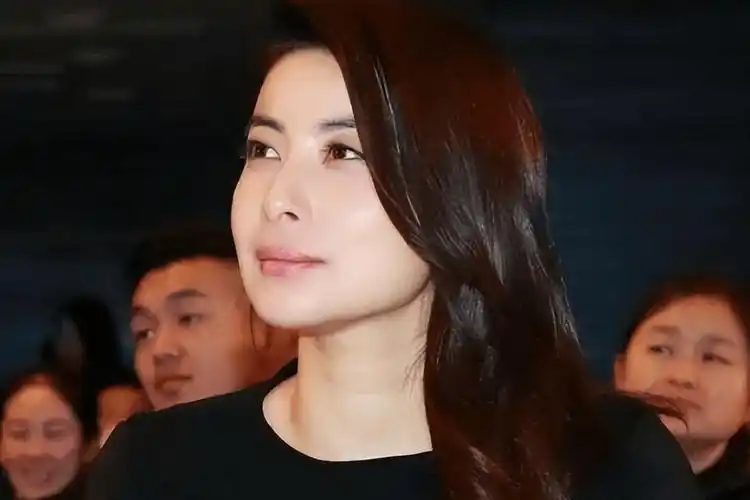 郭晶晶:从跳水冠军到"国民好媳妇",一步步走向独立女性的标杆