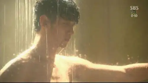 十大韩剧男神半裸镜头