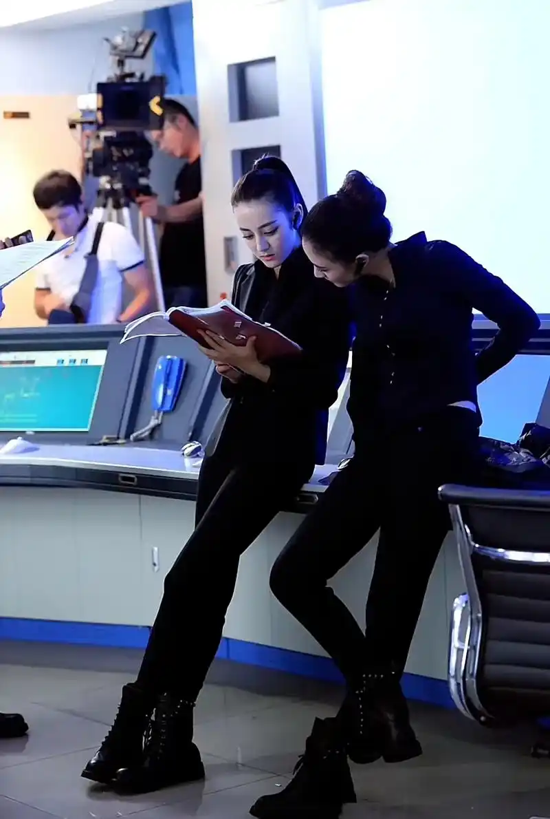 还记得小时候拉着父母看了好几次!#麻辣变形计 #火狼女#粉红 - 抖音