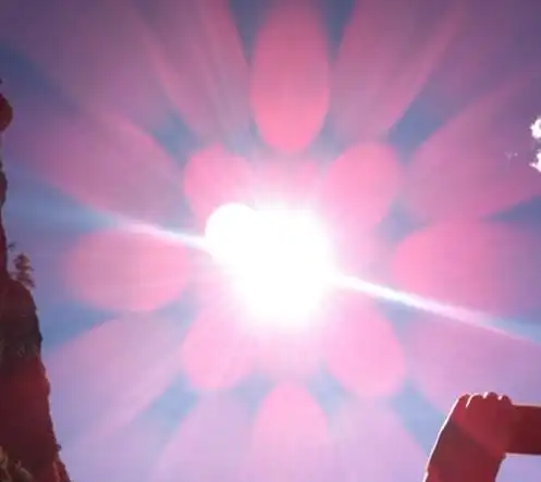 鸡足山莲花状佛光