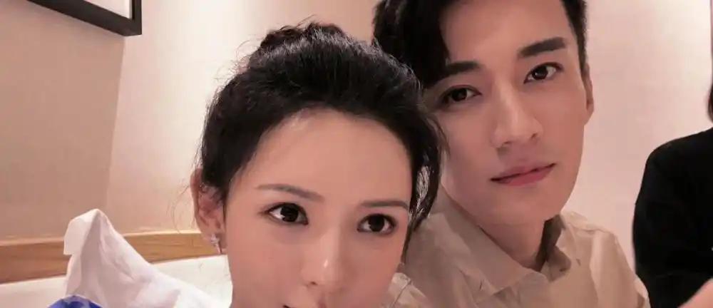 刘学义张予曦疑似恋情曝光,两人或因戏生情