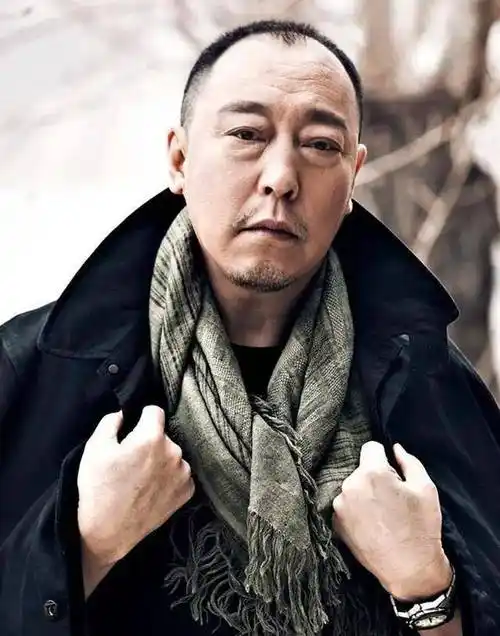 饰敌特头目,儿子倪大红高考不顺,助儿考取中戏_倪正华_电影_大渡河