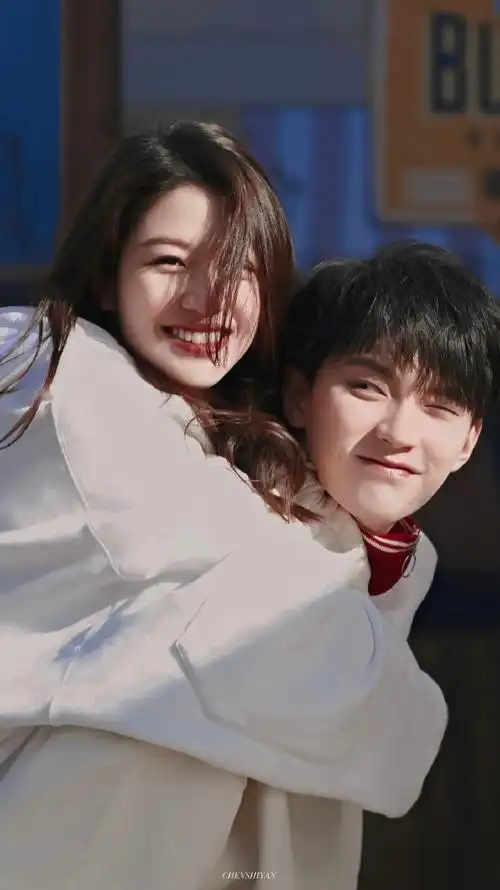 周翊然向涵之情愫定格大片##周翊然向涵之约会拍照模板