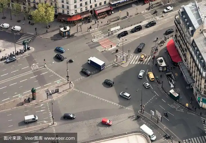 从高角度看城市道路交叉口