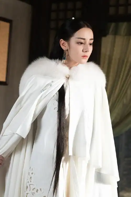 烈火如歌 | 迪丽热巴烈如歌 剧照 18p白衣的歌歌子9599这是以前的