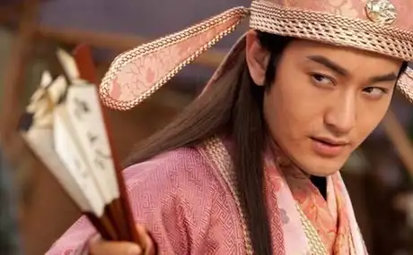 黄晓明6大古装扮相:韦小宝油嘴滑舌,最后一个是"问题少年"?