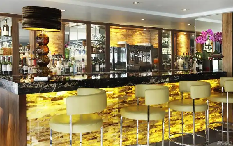 奢华西餐厅装修效果图