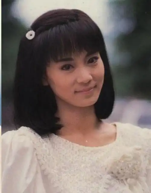 气质依旧,琼瑶女神刘雪华近况曝光,网友:好真实的61岁