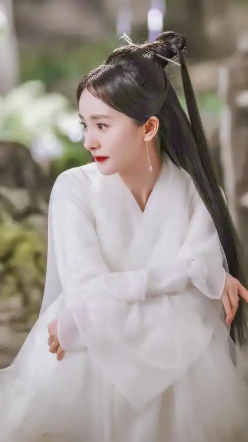 杨幂白浅图源wb见水印