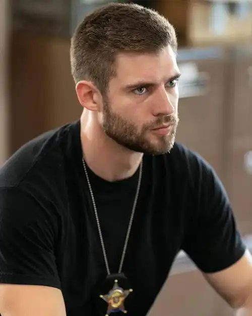 这个造型真的很适合他