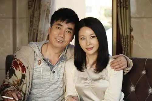 老爸太囧邓英受关注被誉为最美妈妈