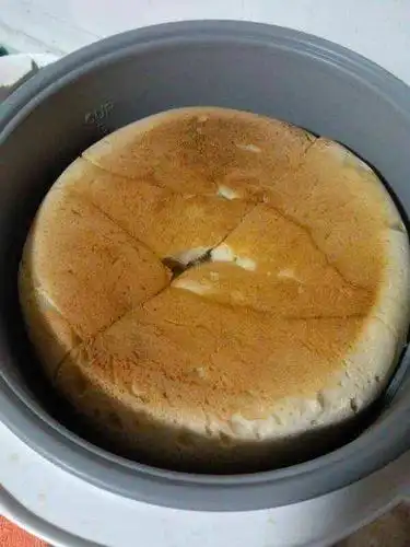 做面包必须用烤箱?不妨试试这种懒人电饭煲面包