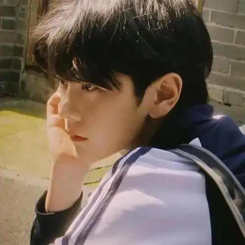 男生头像阳光干净帅气高冷不露脸男头