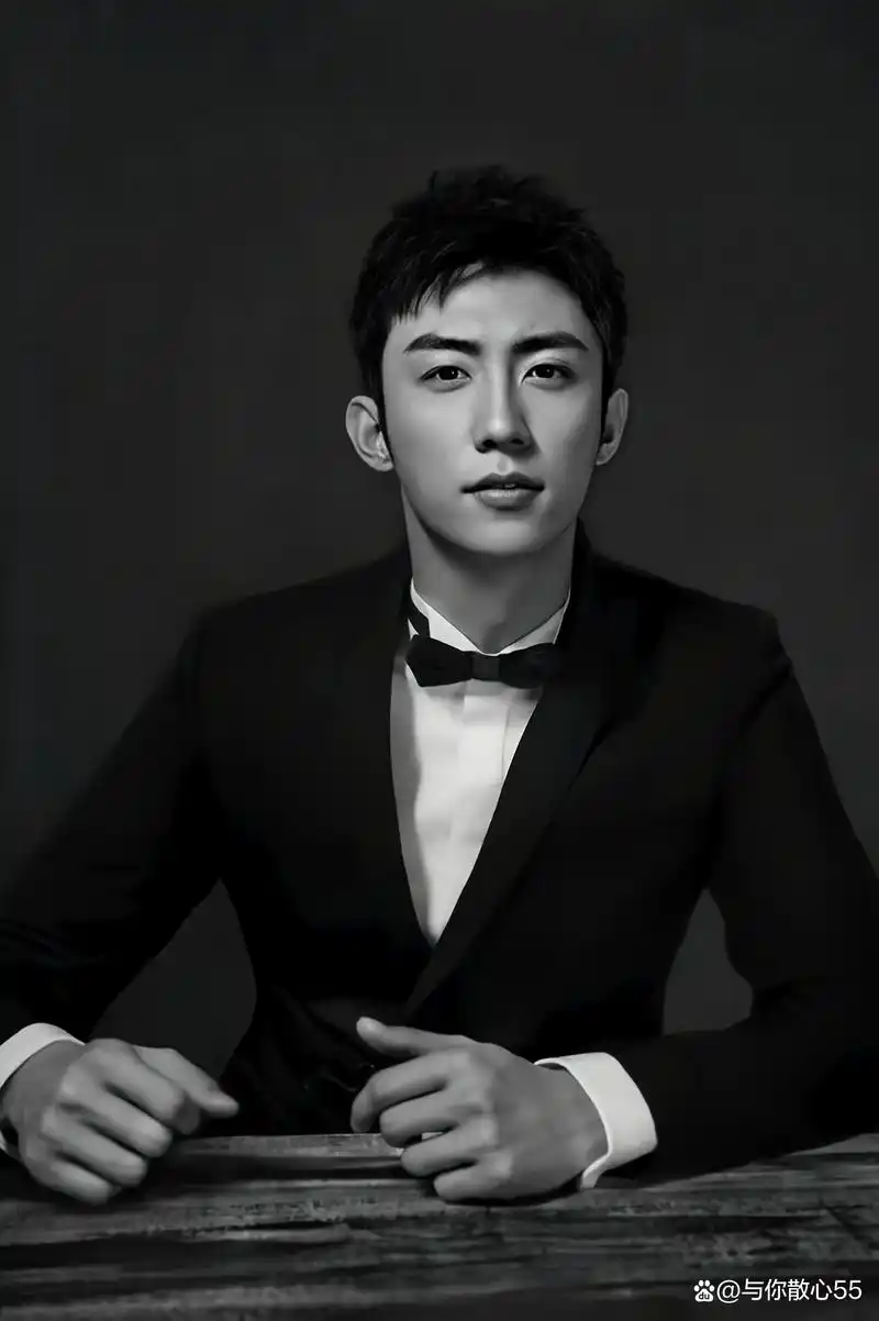 高清壁纸美图 黄景瑜