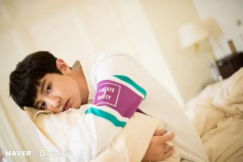 exo朴灿烈法国拍摄高清写真曝光 演绎高冷少年引迷妹集体舔屏【组图】