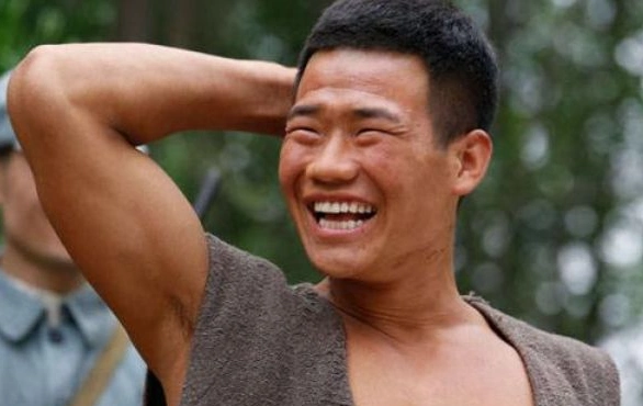 嘎子为何沦落直播带货,还直播喊话张一山 那并|张嘎|直播|问题|表演