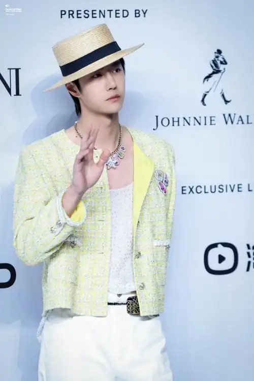 智族gq moty年度人物盛典##gq红毯##王一博gq盛典