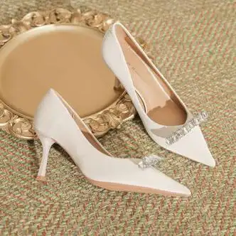 macjabags高跟鞋女鞋2023新款夏季久站百搭细跟尖头水钻上班法式单鞋