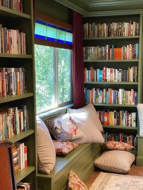 女孩子的书房78爱读书的女孩子一眼就爱了95