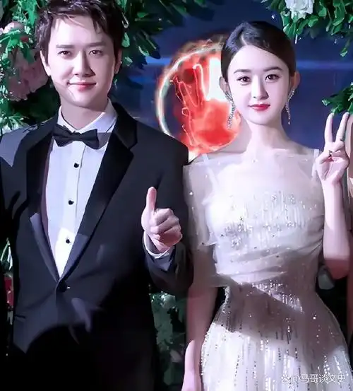赵丽颖和冯绍峰这一对,在一开始就不被人看好,没想到两人在结婚没几年