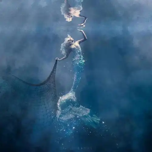 奇幻又唯美这位潜水摄影师给我们呈现一组视觉大片