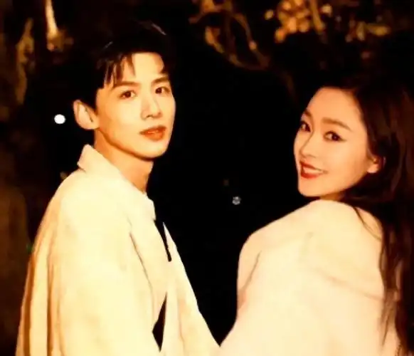 有一种算计叫周冬雨与刘昊然绯闻恋爱1年才看懂这盘大棋