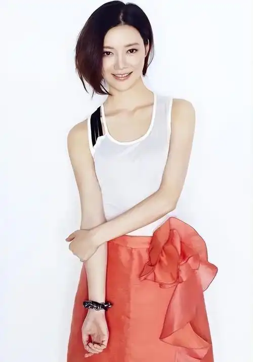 车晓明艳写真照,恬静温婉,美艳动人!_高清图集_新浪网