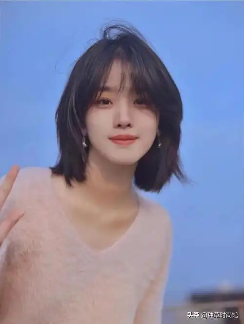 中年女款短发发型图片2020短发图片女2020最新款中年人