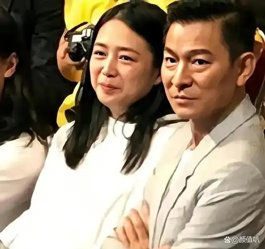 刘德华为何不让妻子公开露面