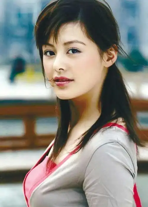 王力可个人资料简介介绍(王力可妥妥的荧屏大女主长相) - 用户投稿