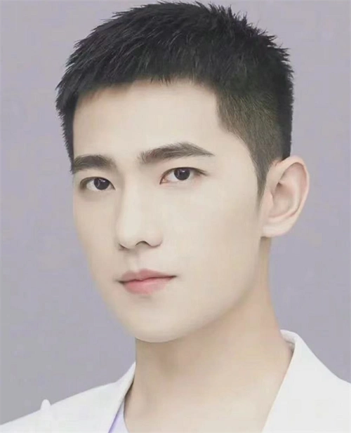 韩式男生人气短发 栗子头时尚再流行_男士短发 - 美发站