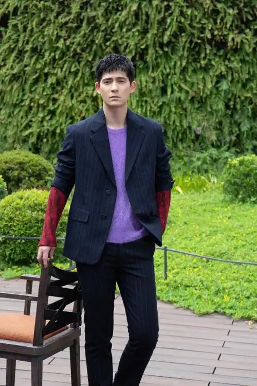 周渝民照顾有性格缺陷女儿?